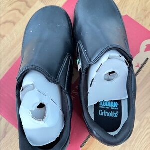 Kodiak Steel toes safety shoes (women)